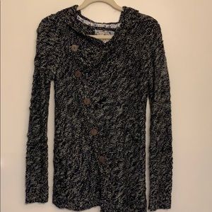 Super cute and comfy button up sweater